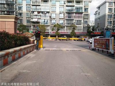 鹽城停車場(chǎng)管理系統(tǒng) 車牌識(shí)別與起落桿系統(tǒng)安裝解析